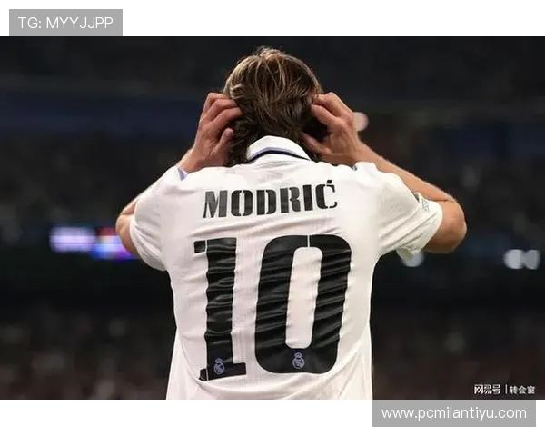 下载米兰线上手机版体验高清流畅的足球直播和丰富的赛事内容